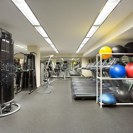 페어몬트 샌프란시스코 외부 사진 The gym at the 2012 Olympic Village